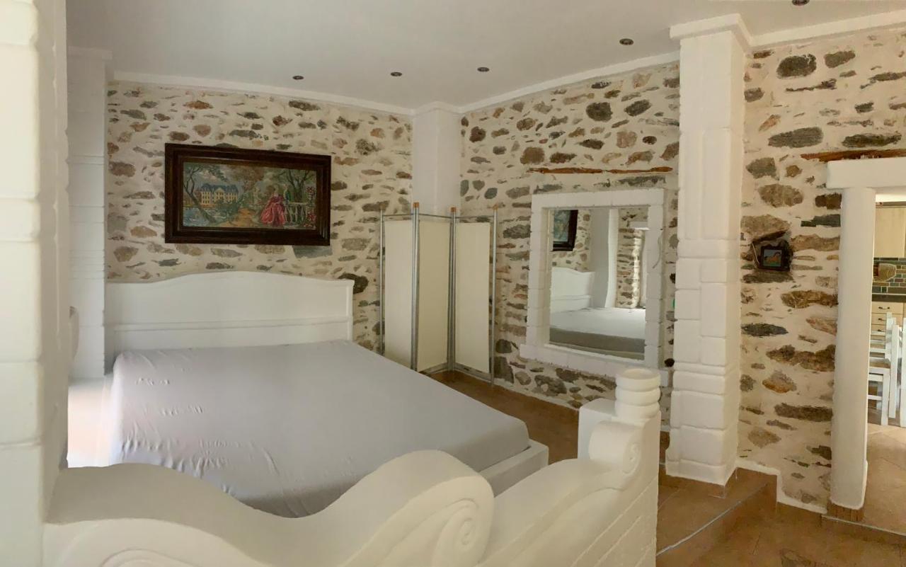 Sea&Stone Apartment Skala Sotiros Exterior photo